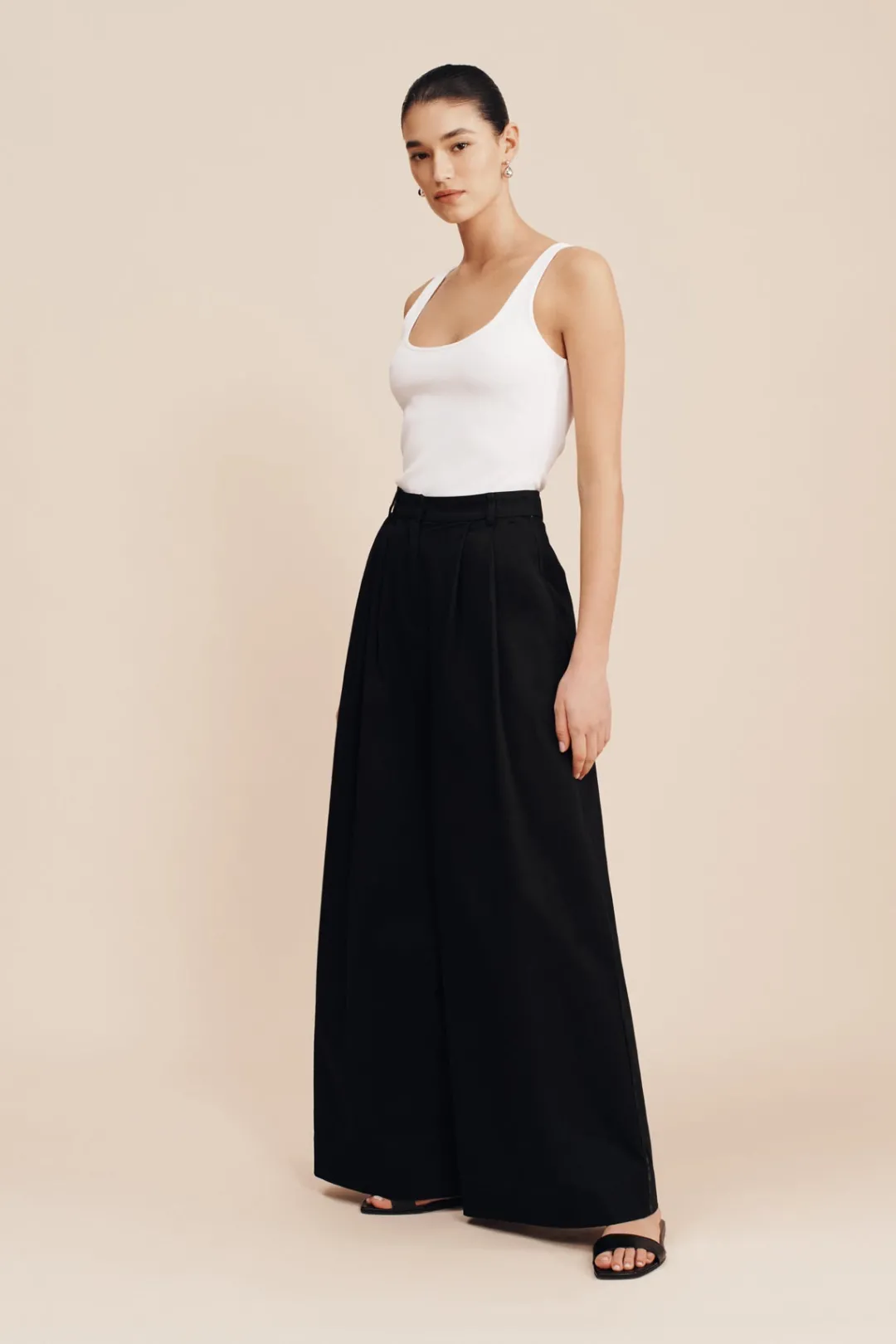 Fashion AXEL SCOOP TANK - Tops