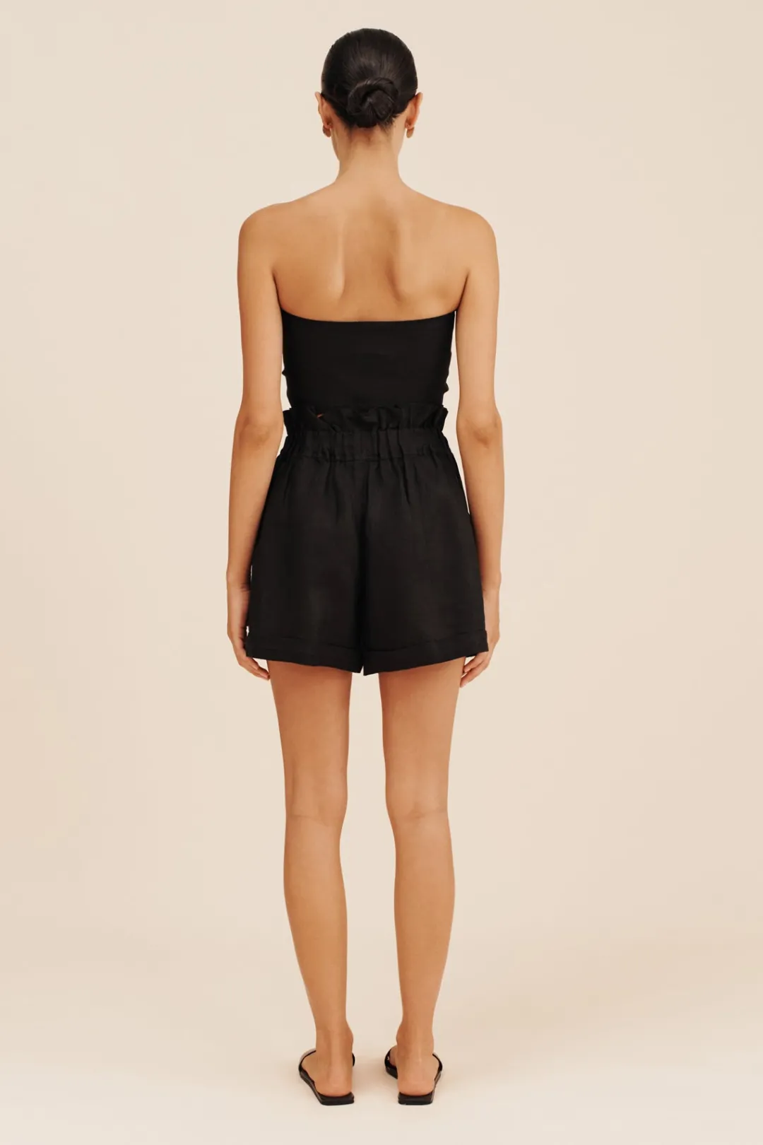 Best Sale DUCKY SHORT - Shorts