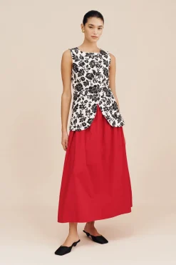 Shop ROMEO VEST - NOIR BLOOM Tops